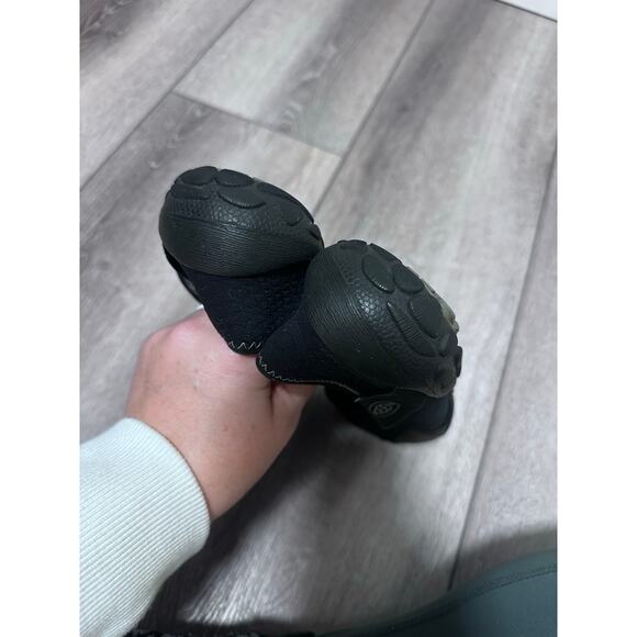 Keen Black Elastic Strap Water Sandals - Women's 8.5 - Picture 7 of 7